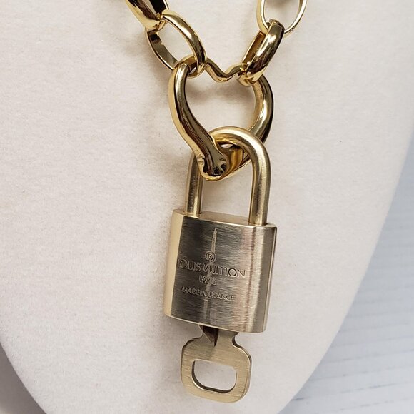 Authentic Louis Vuitton Gold Padlock Pendant w/ unbranded Stainless Steel Chain - Picture 7 of 12